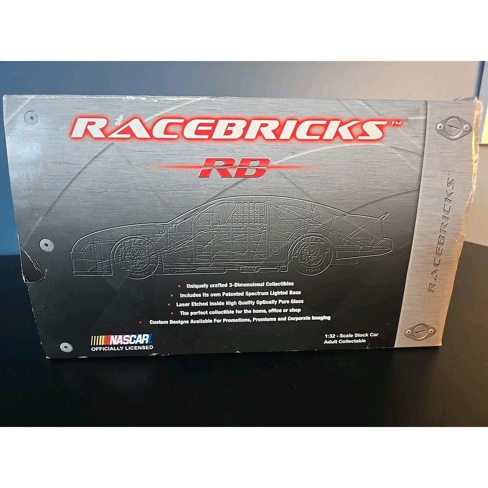 Racebricks NASCAR #20 Tony Stewart Home Depot Monte Carlo Glass & Light Base Set